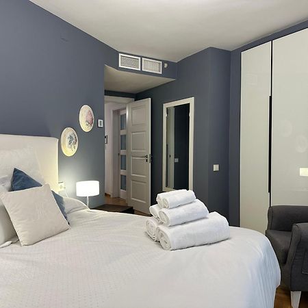 The Penthouse Apartment Алмерия Екстериор снимка