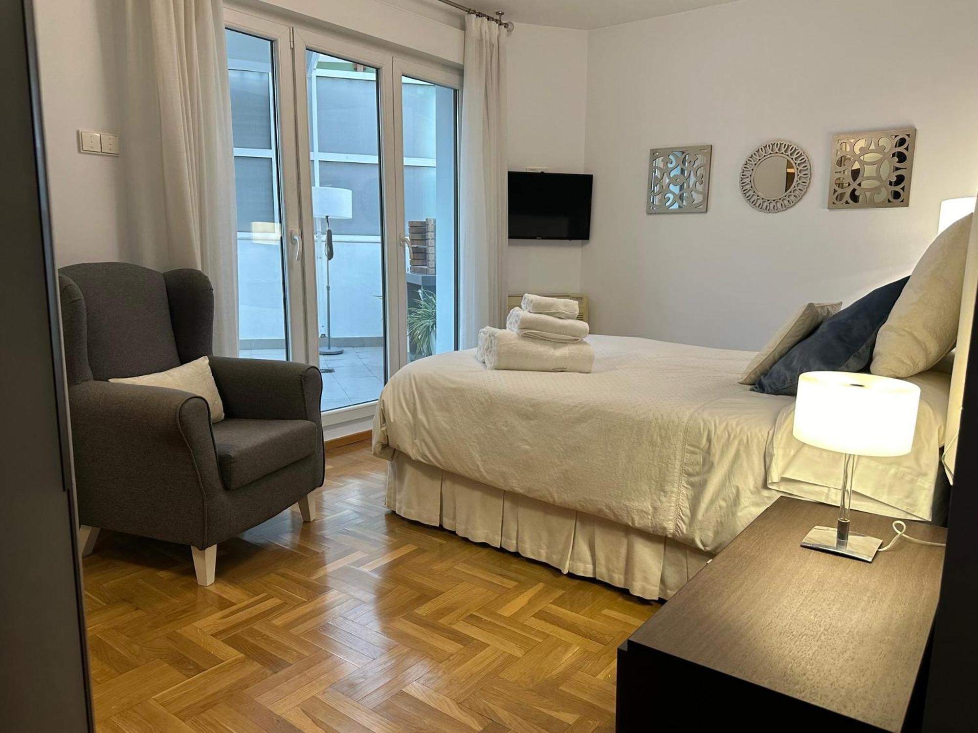 The Penthouse Apartment Алмерия Екстериор снимка